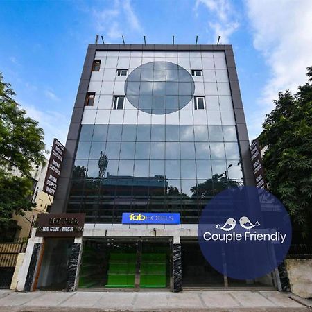 Fabhotel Mona Continental - Nr Laxmi Nagar It Hub Нью-Дели Экстерьер фото