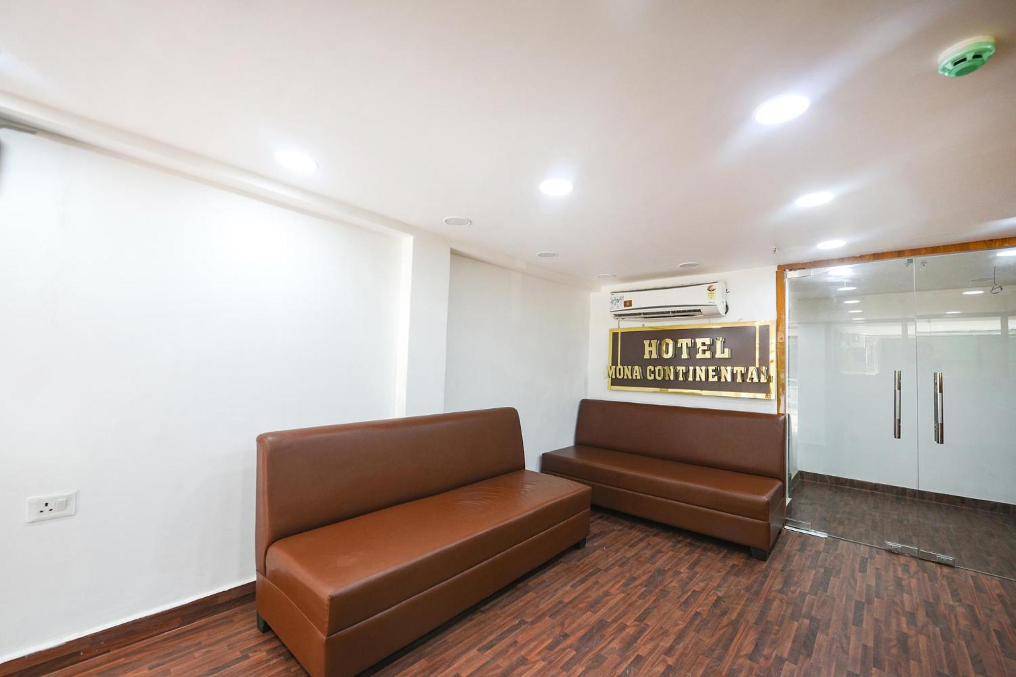 Fabhotel Mona Continental - Nr Laxmi Nagar It Hub Нью-Дели Экстерьер фото